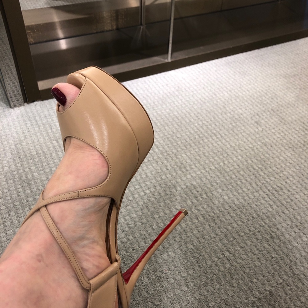 Loubs - Picture 3 of 8